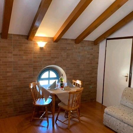 Lovely Studio Apartments Mali Raj Vrsar Exterior foto
